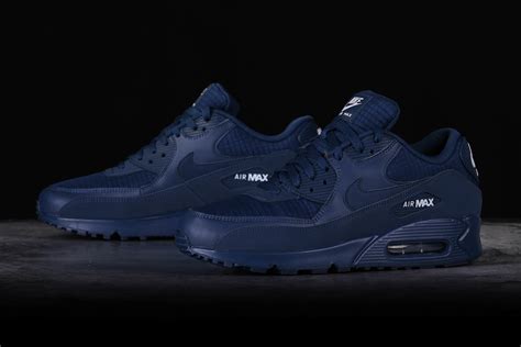 Nike Air Max 90 price